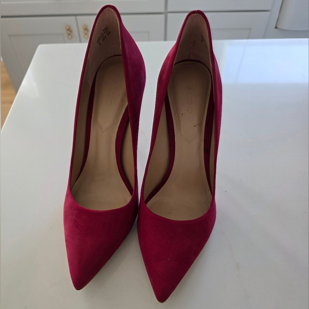 Elegant  Stiletto Heels - Picture 2 of 5
